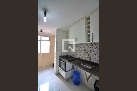 Apartamento para alugar com 53m², 2 quartos e 1 vagaCozinha 