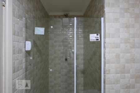 banheiro de apartamento à venda com 2 quartos, 97m² em Real Parque, São Paulo