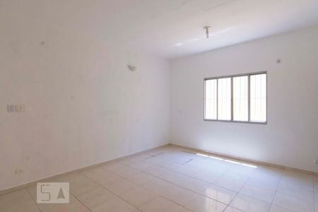 Casa para alugar com 180m², 3 quartos e 2 vagasSala