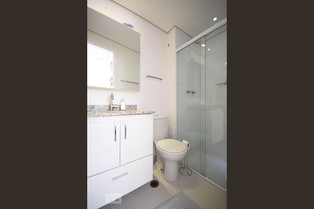 Banheiro Suíte de apartamento para alugar com 2 quartos, 67m² em Vila Andrade, São Paulo