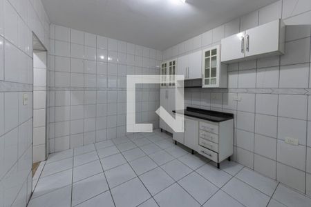 Casa à venda com 160m², 2 quartos e 2 vagasCozinha 