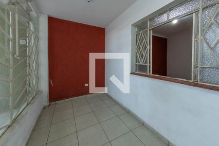 Casa à venda com 160m², 2 quartos e 2 vagasSala