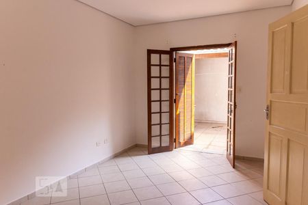 Quarto 2 de casa para alugar com 2 quartos, 100m² em Quinta da Paineira, São Paulo