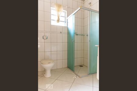 Banheiro de casa para alugar com 4 quartos, 130m² em Quinta da Paineira, São Paulo