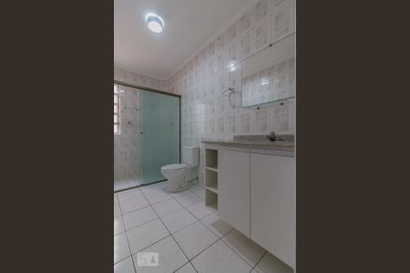 Banheiro de apartamento para alugar com 3 quartos, 87m² em Vila Humaitá, Santo André
