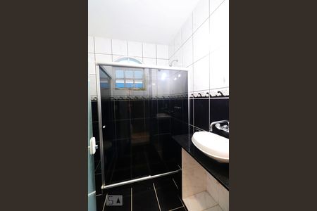 Casa de condomínio à venda com 480m², 3 quartos e 3 vagasBanheiro Social