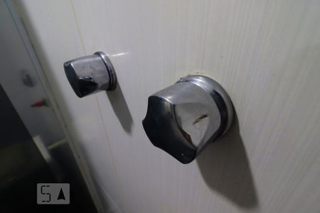 Casa de condomínio à venda com 480m², 3 quartos e 3 vagasBanheiro da Suíte 2