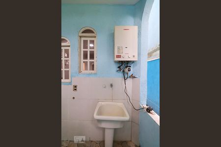 Casa de condomínio à venda com 480m², 3 quartos e 3 vagasÁrea de Serviço