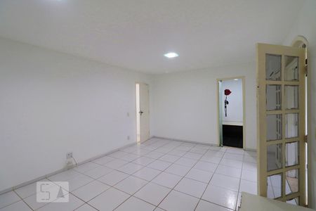 Casa de condomínio à venda com 480m², 3 quartos e 3 vagasSuíte 2
