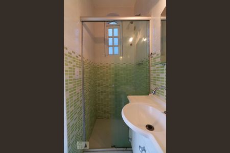 Casa de condomínio à venda com 480m², 3 quartos e 3 vagasBanheiro da Suíte 1