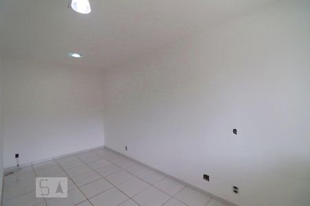 Quarto de casa de condomínio à venda com 3 quartos, 480m² em Vargem Grande, Rio de Janeiro