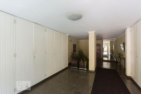 Apartamento para alugar com 75m², 2 quartos e sem vagaHall de entrada