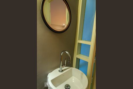 Lavabo de apartamento à venda com 2 quartos, 100m² em Bela Vista, São Paulo