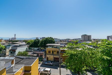 Vista do quarto 2 de apartamento à venda com 4 quartos, 65m² em Olaria, Rio de Janeiro
