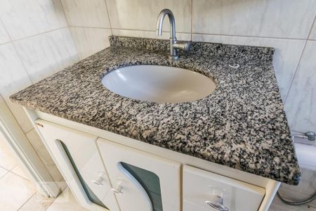 Apartamento à venda com 65m², 4 quartos e 1 vaga Apartamento à venda com 65m², 4 quartos e 1 vagaBanheiro - Detalhe da pia