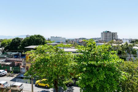 Vista da sala de apartamento à venda com 4 quartos, 65m² em Olaria, Rio de Janeiro