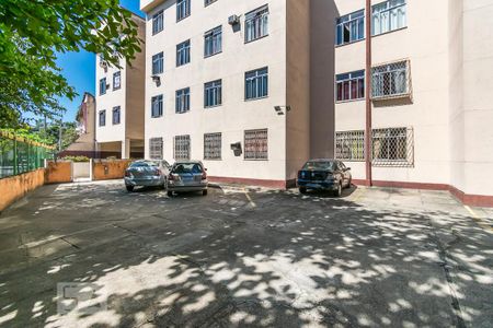 Apartamento à venda com 65m², 4 quartos e 1 vaga Apartamento à venda com 65m², 4 quartos e 1 vagaÁrea comum - Garagem