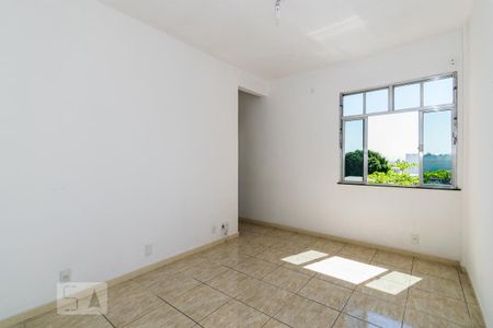 Sala de apartamento à venda com 4 quartos, 65m² em Olaria, Rio de Janeiro