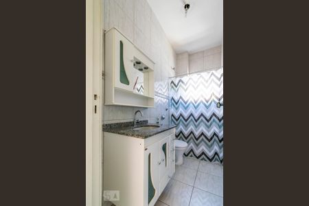 Apartamento à venda com 65m², 4 quartos e 1 vaga Apartamento à venda com 65m², 4 quartos e 1 vagaBanheiro