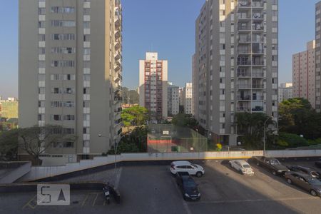 Vista Quarto 1 de apartamento à venda com 2 quartos, 50m² em Jardim São Savério, São Paulo