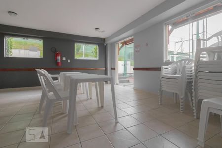 Apartamento à venda com 50m², 2 quartos e 1 vaga Apartamento à venda com 50m², 2 quartos e 1 vagaSalão de festas