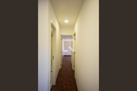 Corredor de apartamento à venda com 2 quartos, 68m² em Paraíso do Morumbi, São Paulo