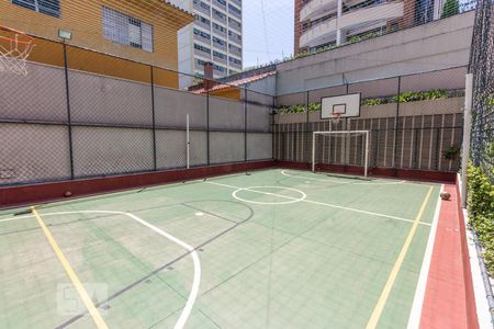 Apartamento para alugar com 78m², 3 quartos e 2 vagas Apartamento para alugar com 78m², 3 quartos e 2 vagasÁrea Comum Quadra Esportiva