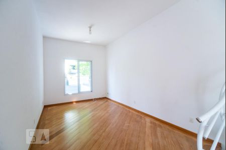 Sala de Estar de casa para alugar com 4 quartos, 300m² em Vila Regente Feijó, São Paulo