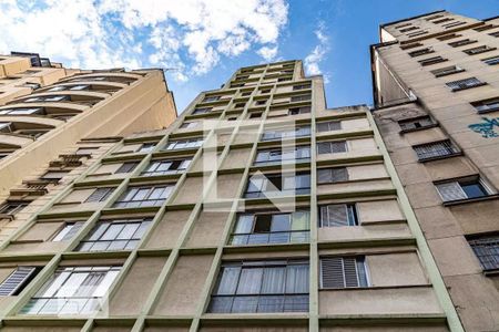 Apartamento à venda com 97m², 2 quartos e sem vagaFachada