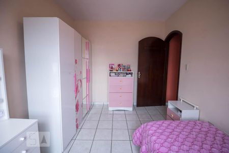 Casa à venda com 250m², 4 quartos e 4 vagas Casa à venda com 250m², 4 quartos e 4 vagasDormitório 3