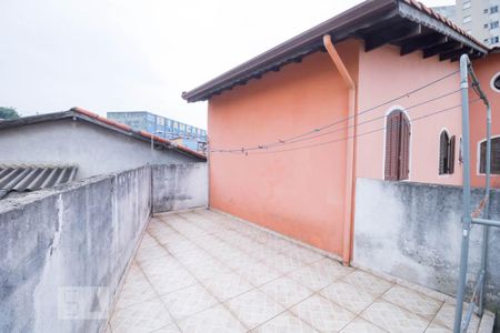 Casa à venda com 250m², 4 quartos e 4 vagas Casa à venda com 250m², 4 quartos e 4 vagasÁrea