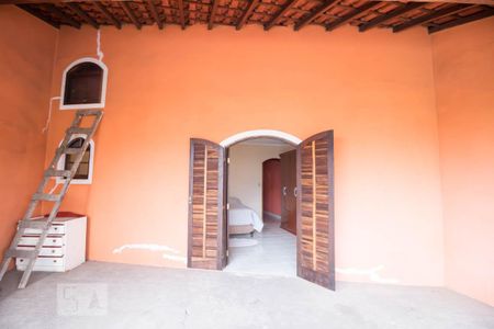 Casa à venda com 250m², 4 quartos e 4 vagas Casa à venda com 250m², 4 quartos e 4 vagasVaranda Suite