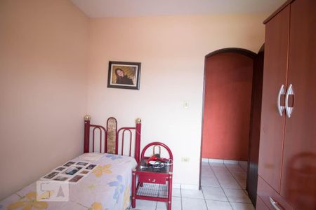 Casa à venda com 250m², 4 quartos e 4 vagas Casa à venda com 250m², 4 quartos e 4 vagasDormitório 2