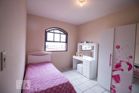 Casa à venda com 250m², 4 quartos e 4 vagas Casa à venda com 250m², 4 quartos e 4 vagasDormitório 3