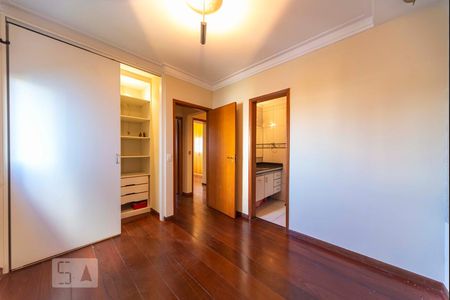 Apartamento à venda com 92m², 3 quartos e 2 vagasQuarto 3