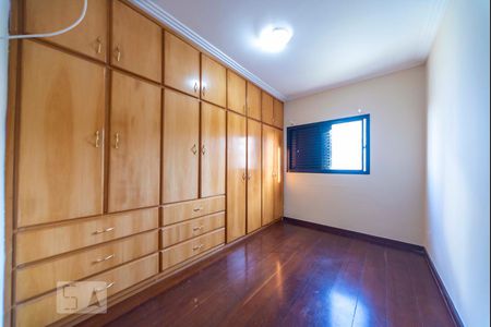 Apartamento à venda com 92m², 3 quartos e 2 vagasQuarto 2