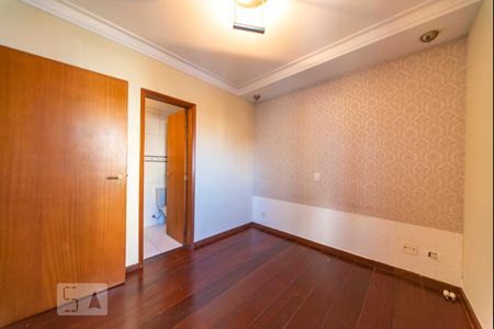 Apartamento à venda com 92m², 3 quartos e 2 vagasQuarto 3