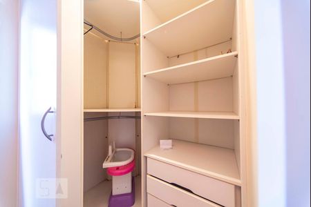 Apartamento à venda com 92m², 3 quartos e 2 vagasCloset do Quarto 3