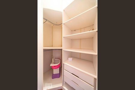 Apartamento à venda com 92m², 3 quartos e 2 vagasCloset do Quarto 3