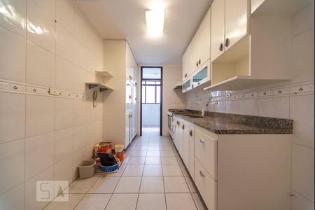Apartamento à venda com 92m², 3 quartos e 2 vagasCozinha