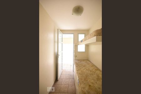 Casa de condomínio à venda com 456m², 3 quartos e 4 vagasQuarto de Serviço