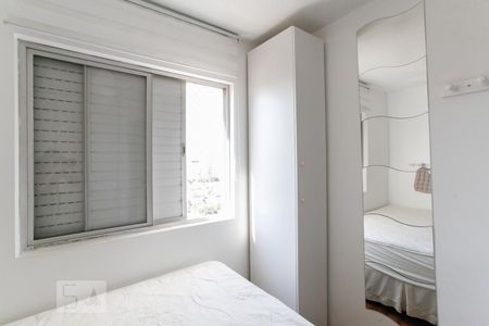 Quarto 1 de apartamento para alugar com 2 quartos, 58m² em Chácara Inglesa, São Paulo