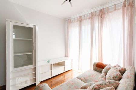 Sala de apartamento para alugar com 2 quartos, 58m² em Chácara Inglesa, São Paulo