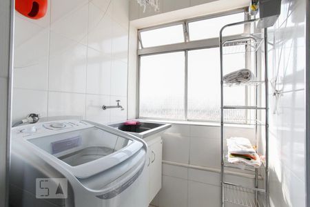 Apartamento para alugar com 58m², 2 quartos e 1 vagaÁrea de Serviço