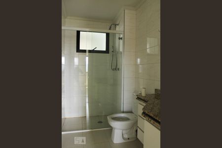 Banheiro de apartamento à venda com 3 quartos, 85m² em Empresarial 18 do Forte, Barueri