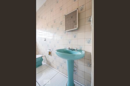 Casa à venda com 100m², 2 quartos e sem vagaBanheiro