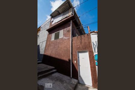 Casa à venda com 100m², 2 quartos e sem vagaFachada
