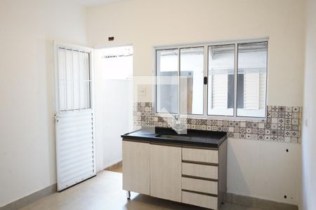 Casa para alugar com 85m², 2 quartos e 1 vagaCozinha