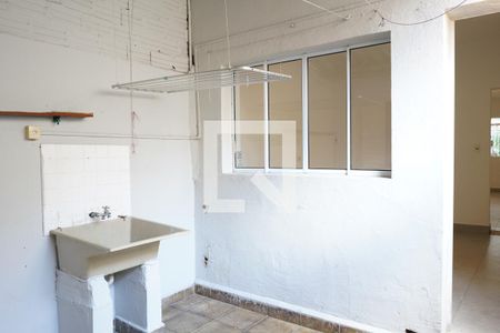 Casa para alugar com 85m², 2 quartos e 1 vagaÁrea de Serviço