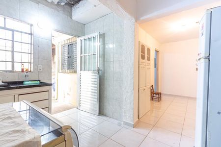 Cozinha de casa para alugar com 2 quartos, 100m² em Jaguaribe, Osasco